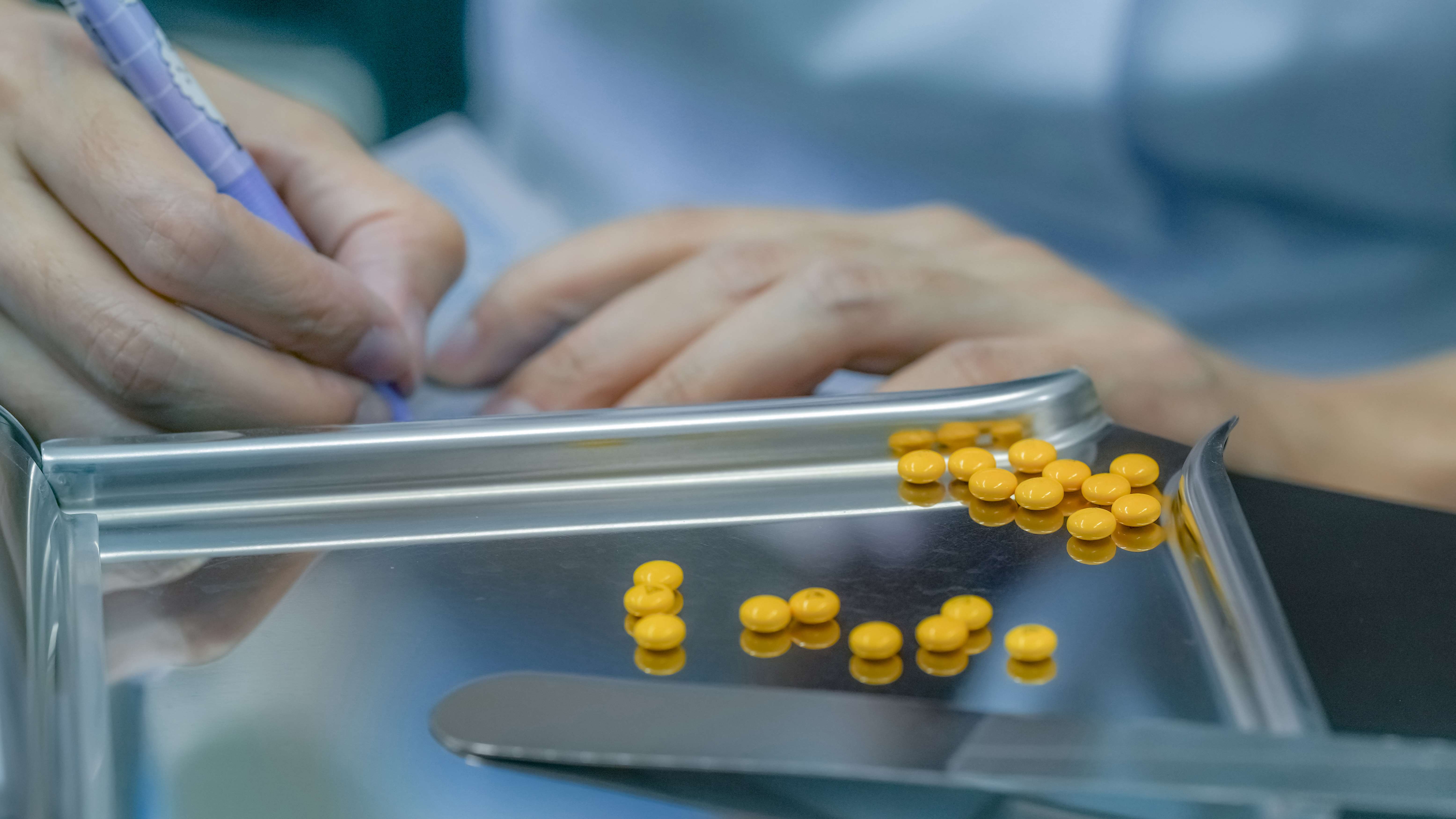 CTOINDINEConsultation_Stacked Image Text Split Component